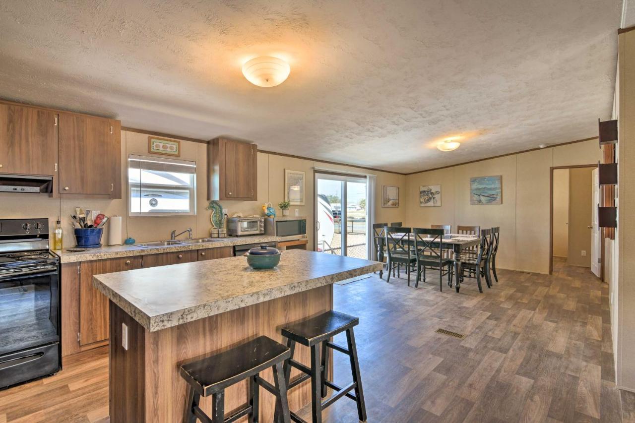Quaint Port Oconnor Home - 3 Mi To Beach! Port O'Connor Exterior foto